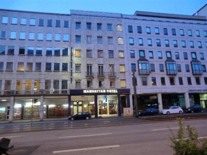 Manhattan Hotel Франкфурт-на-Майне Экстерьер фото