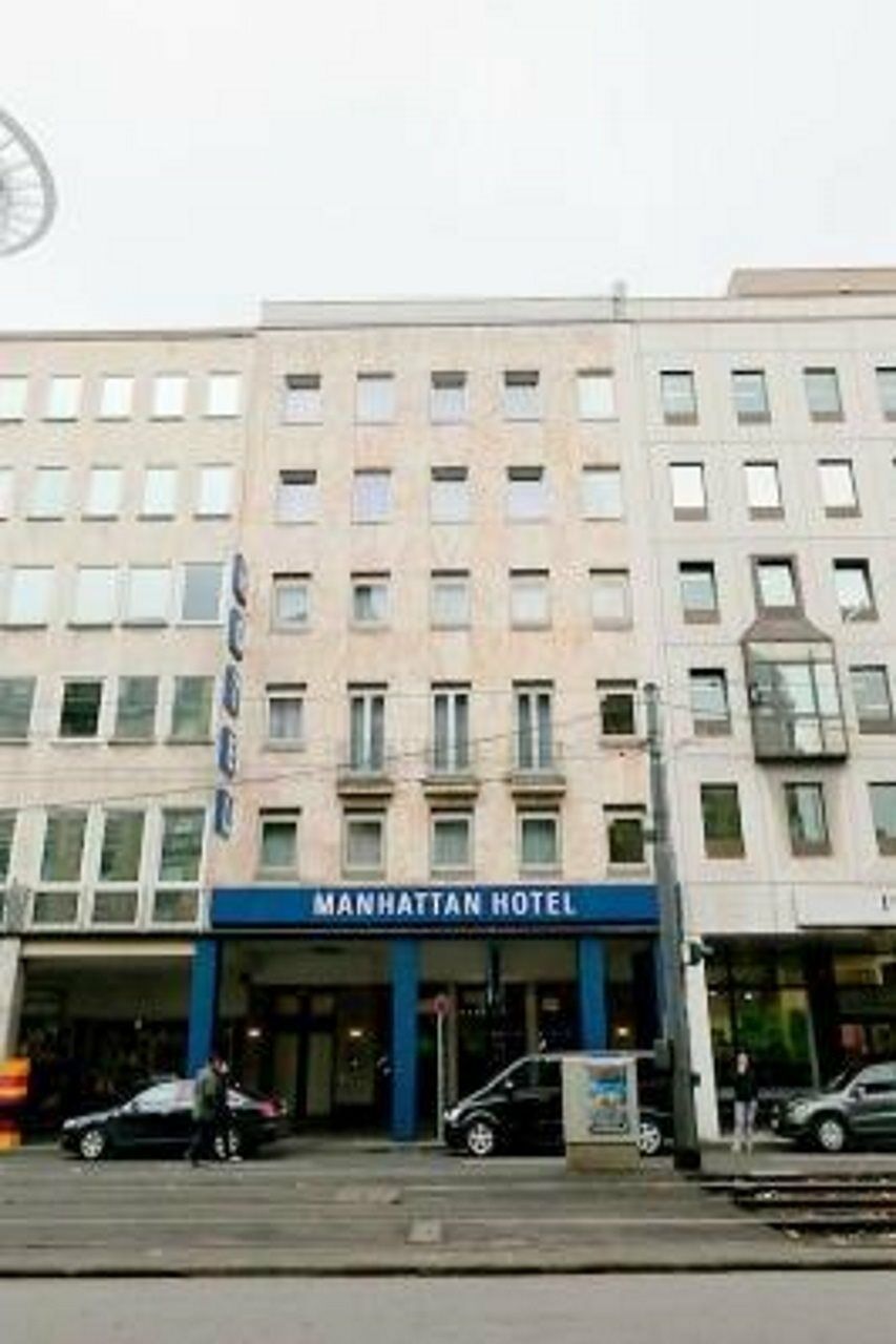 Manhattan Hotel Франкфурт-на-Майне Экстерьер фото